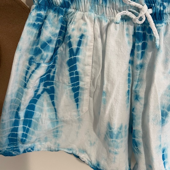 Blanco Drawstring Cotton Shorts - Picture 4 of 9